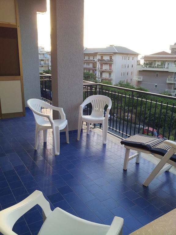 Le Giarette Apartment Cefalu Phòng bức ảnh